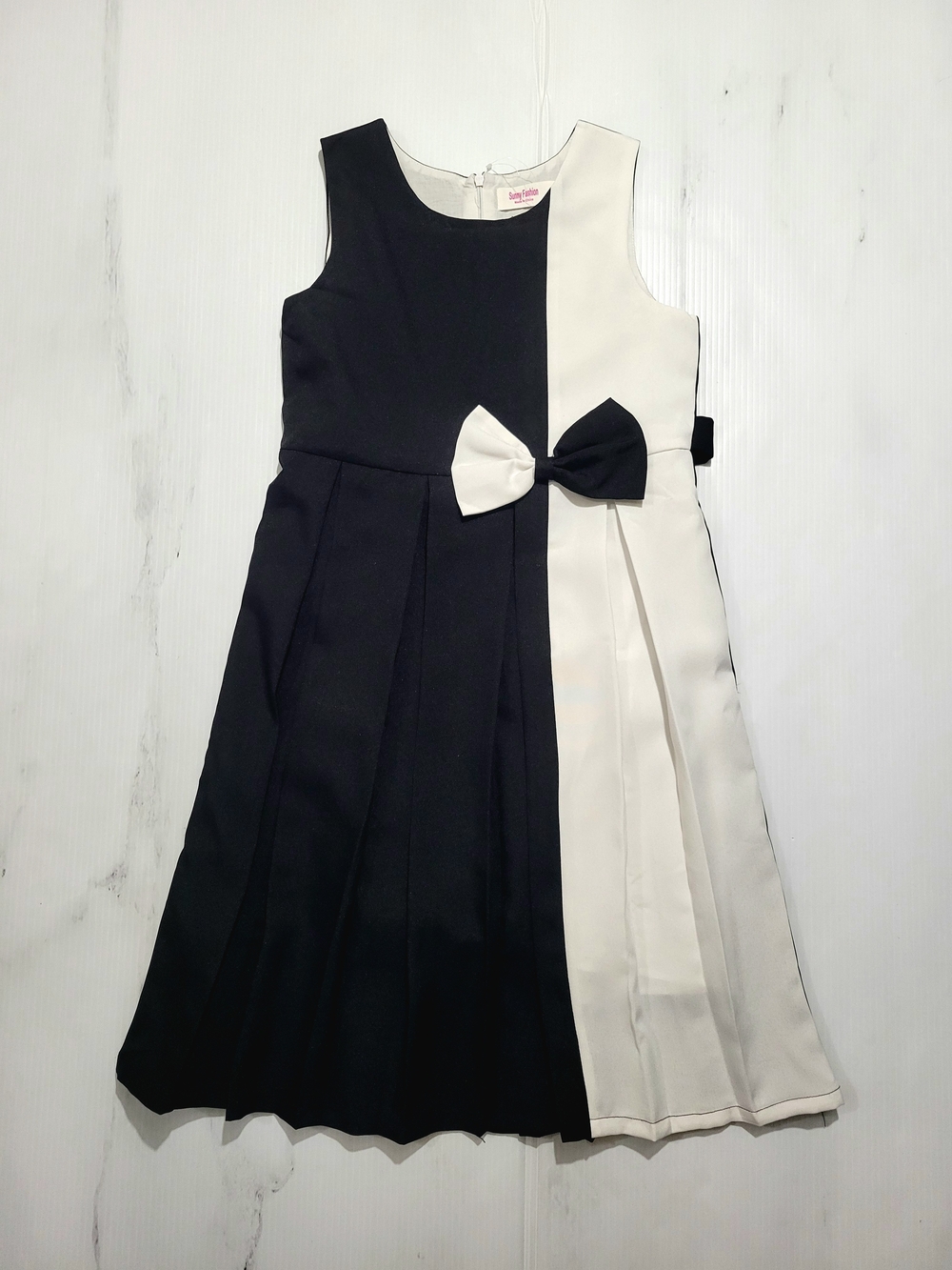 Sunny Fashion Girls Dress Size 14 NWOT Black White Colorblock Pleated Bow